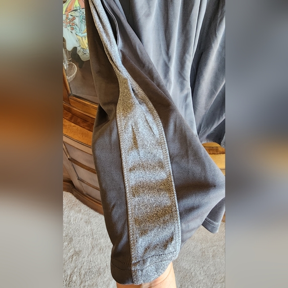 NWT Men's Athletic Shorts - Picture 4 of 8